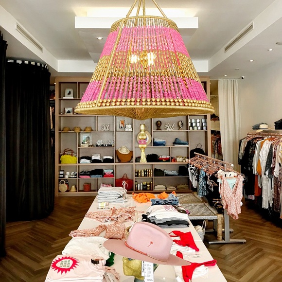 Meet your Posher, Jaye - Picture 1 of 1